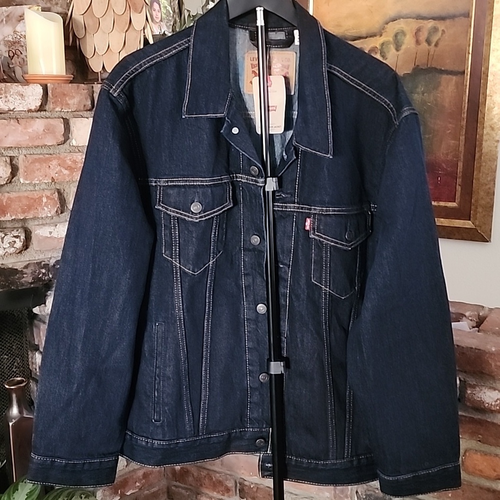 Levi’s The Trucker Jacket Dark Indigo Denim Jacket Classic